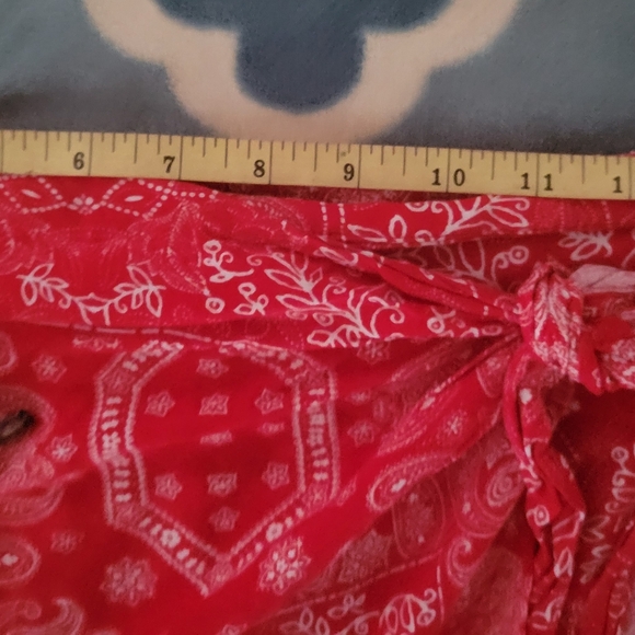 VENUS Medium Hankerchief Skort - Picture 5 of 6